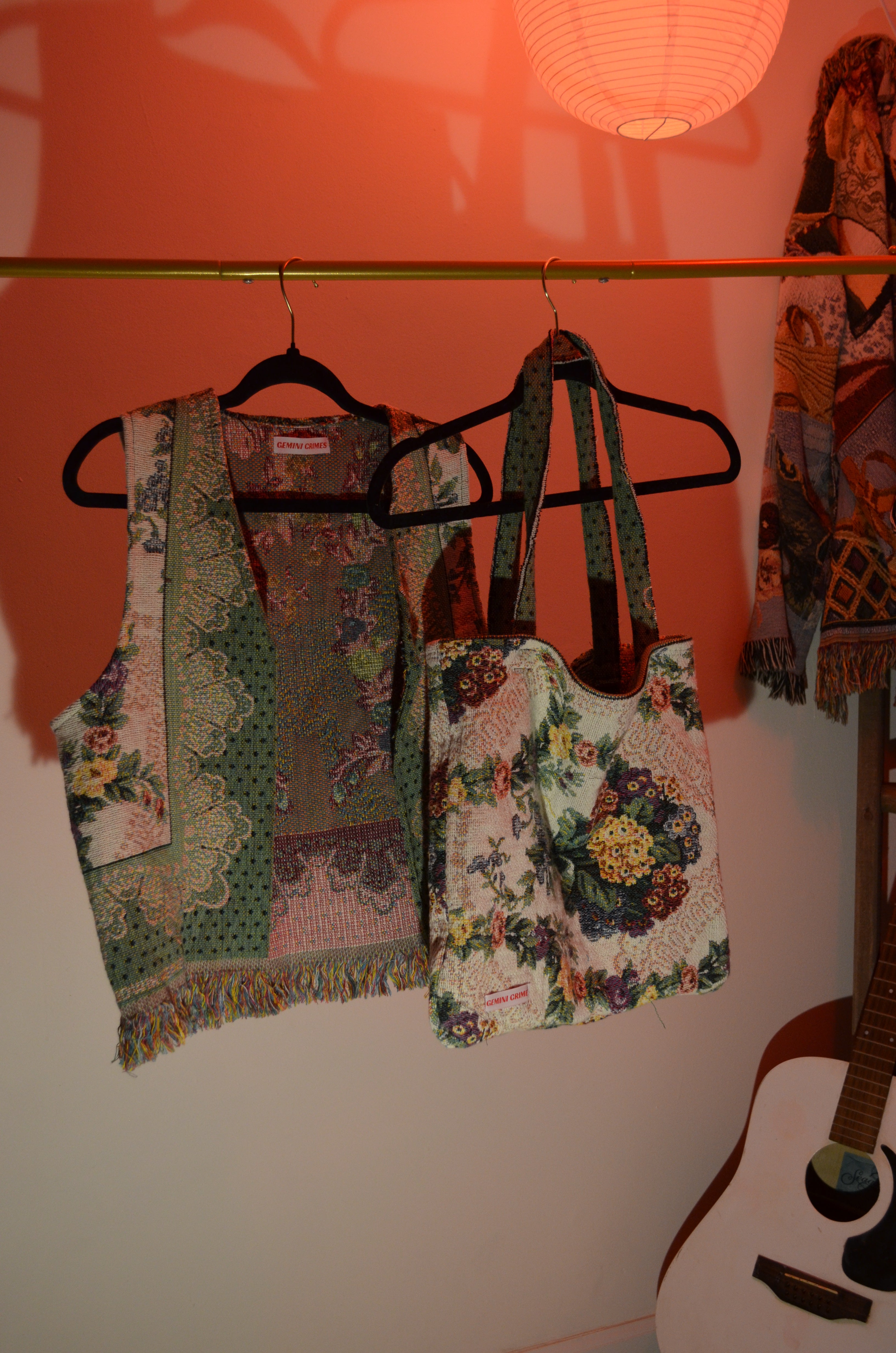 “Spring Court” Set