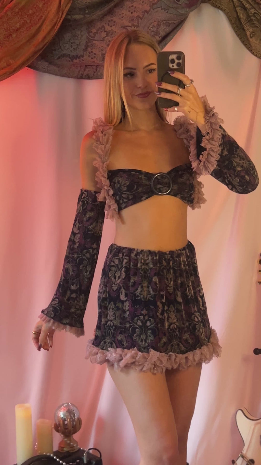 Living For The Frill Set